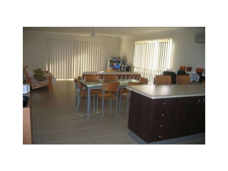 9 Begonia Street, Ormeau QLD 4208