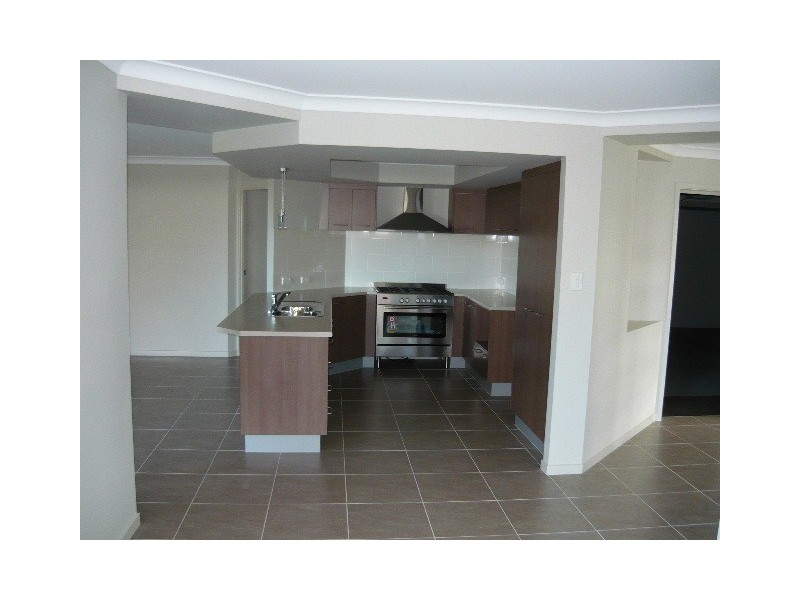 55 Maidenwell Road, Ormeau QLD 4208
