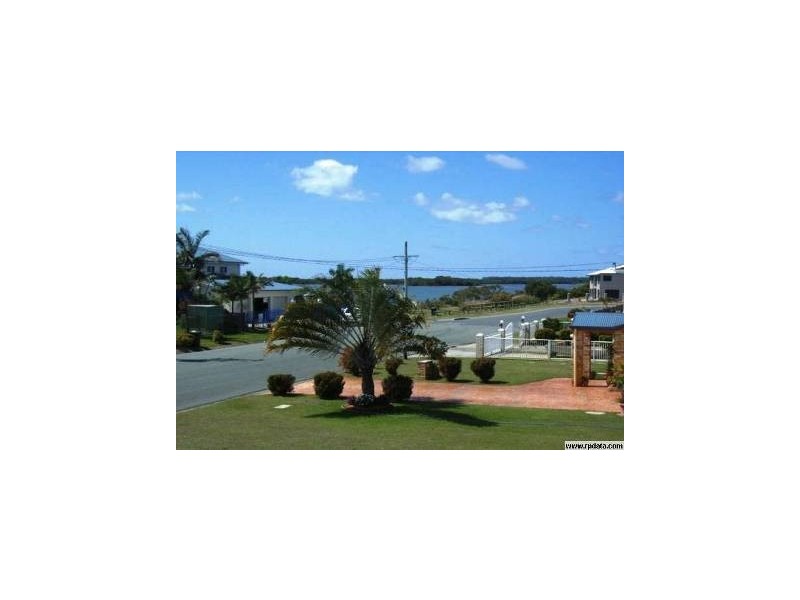 29 The Esplanade, Jacobs Well QLD 4208