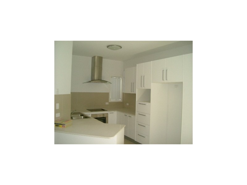 1/15 Success Crescent, Ormeau QLD 4208