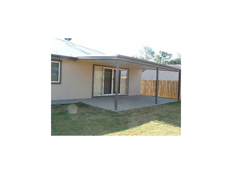 17 Lilyvale Crescent, Ormeau QLD 4208