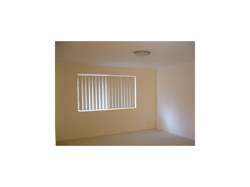 17 Lilyvale Crescent, Ormeau QLD 4208