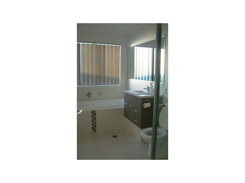 2/26 Summerlea, Ormeau QLD 4208