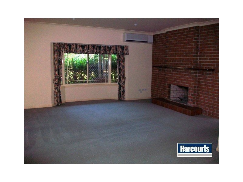 10 PEACHEY ROAD, Ormeau QLD 4208