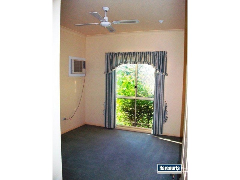 10 PEACHEY ROAD, Ormeau QLD 4208