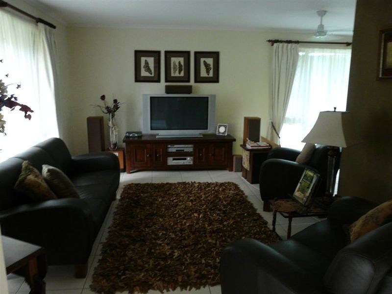 49 Springlands Drive, Slacks Creek QLD 4127