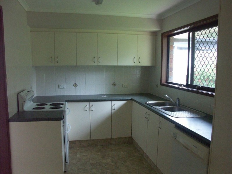 4 Grampian Court, Rochedale South QLD 4123