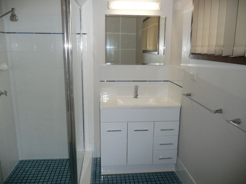 4 Grampian Court, Rochedale South QLD 4123