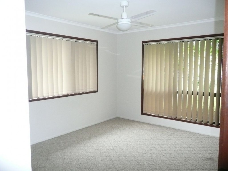 4 Grampian Court, Rochedale South QLD 4123