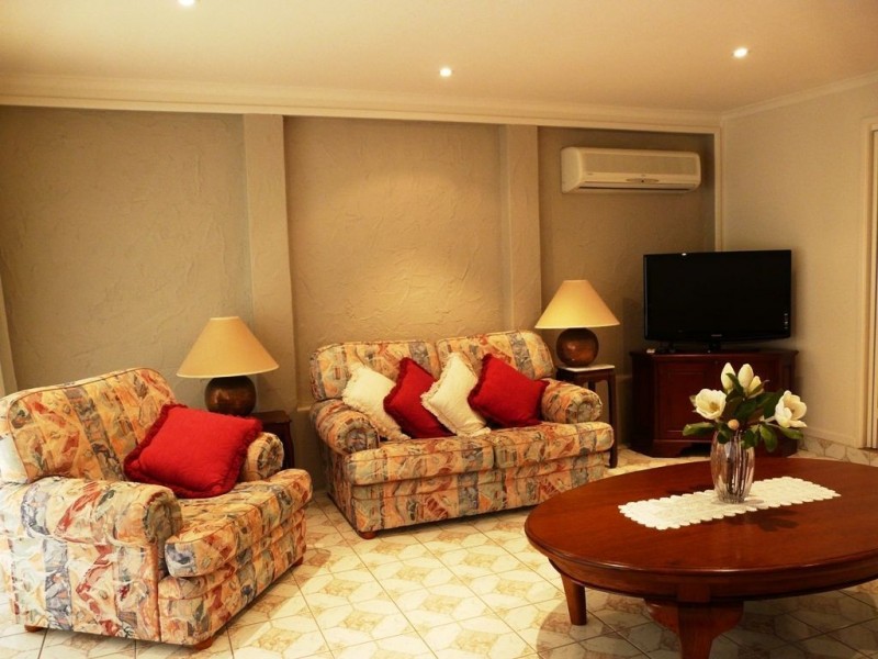 154 Shailer Road, Shailer Park QLD 4128