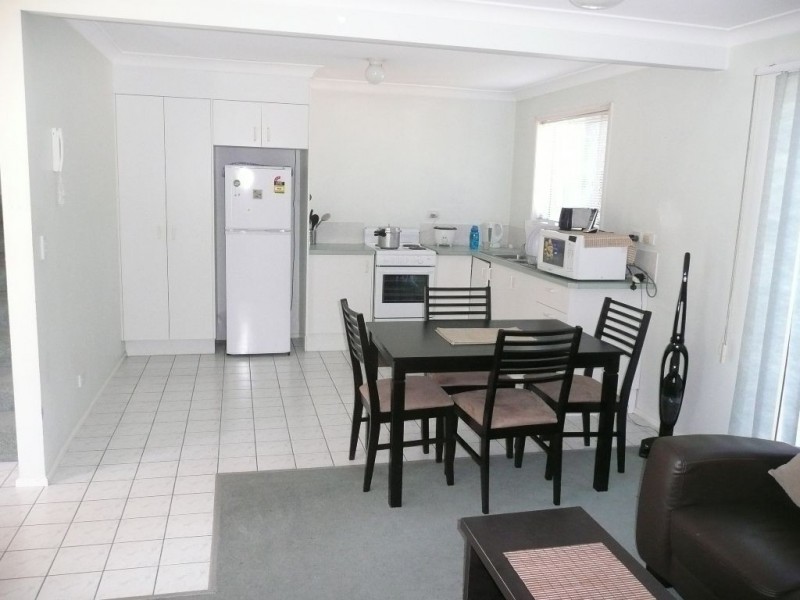 8/104 Ewing Road, Woodridge QLD 4114