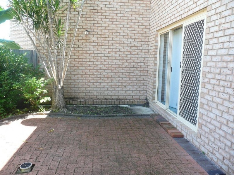 8/104 Ewing Road, Woodridge QLD 4114