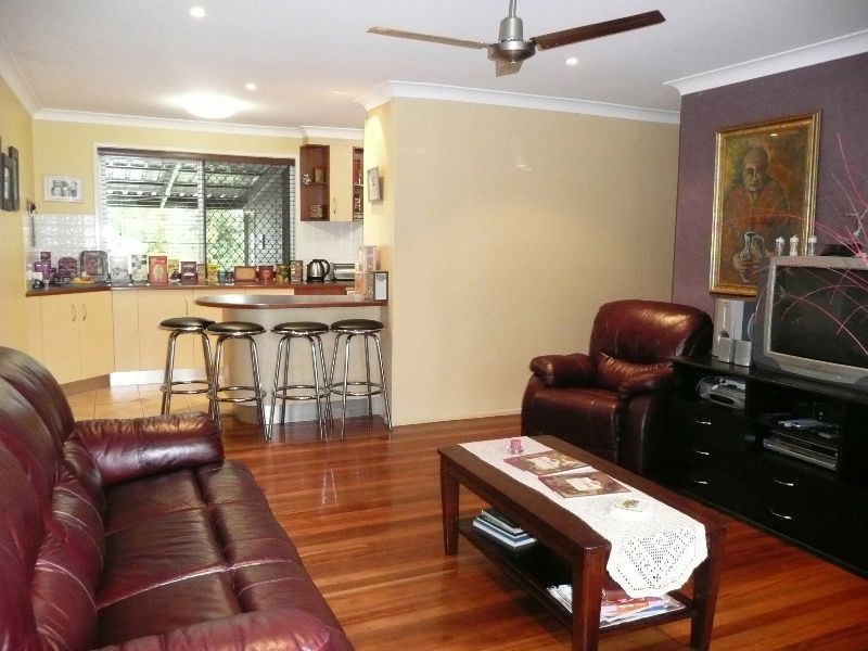 18 Ranbini Street, Rochedale South QLD 4123