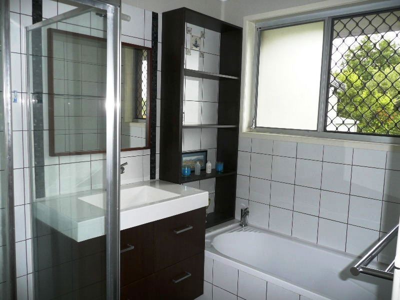 18 Ranbini Street, Rochedale South QLD 4123