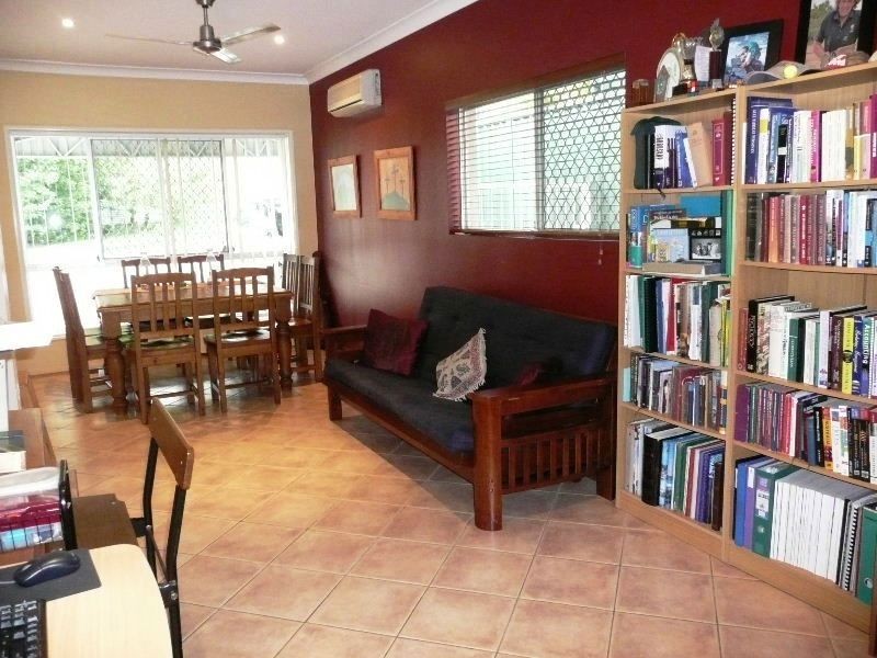 18 Ranbini Street, Rochedale South QLD 4123