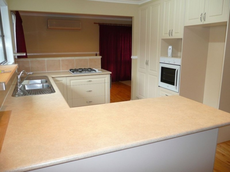 8 Clonara Street, Rochedale South QLD 4123