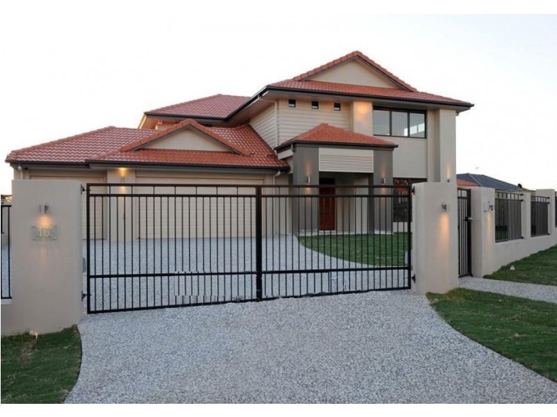 16 Beechwood Close, Stretton QLD 4116