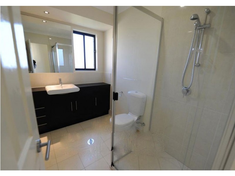 16 Beechwood Close, Stretton QLD 4116