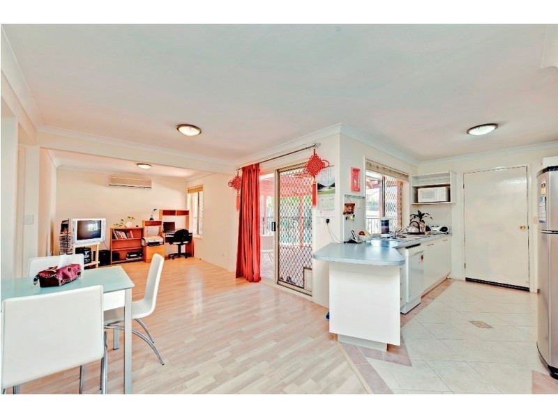 7 Gumnut Court, Calamvale QLD 4116