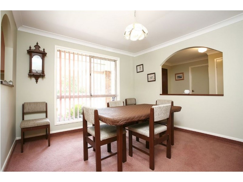 43 Dorset Drive, Rochedale South QLD 4123