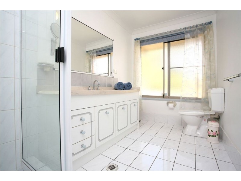 43 Dorset Drive, Rochedale South QLD 4123