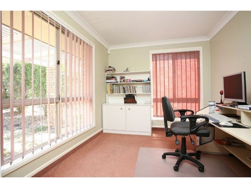 43 Dorset Drive, Rochedale South QLD 4123