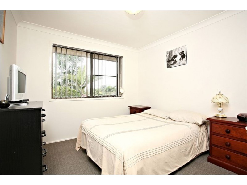 10 Little John Street, Daisy Hill QLD 4127