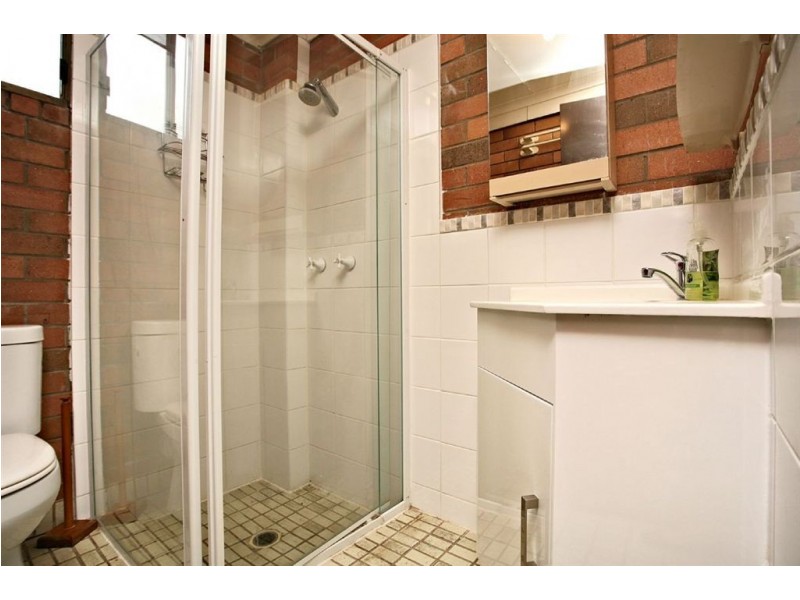 10 Little John Street, Daisy Hill QLD 4127