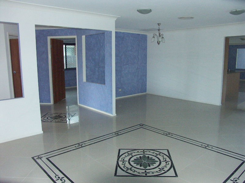 43 Meadowbrook Drive, Meadowbrook QLD 4131