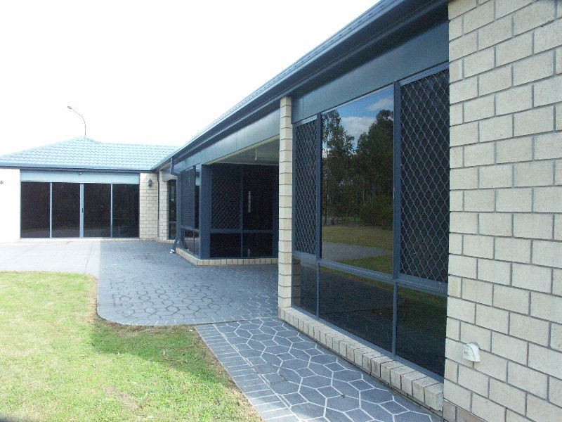 43 Meadowbrook Drive, Meadowbrook QLD 4131