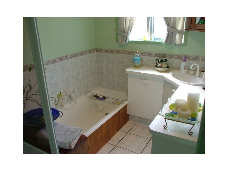 27 Karoonda Crescent, Rochedale South QLD 4123