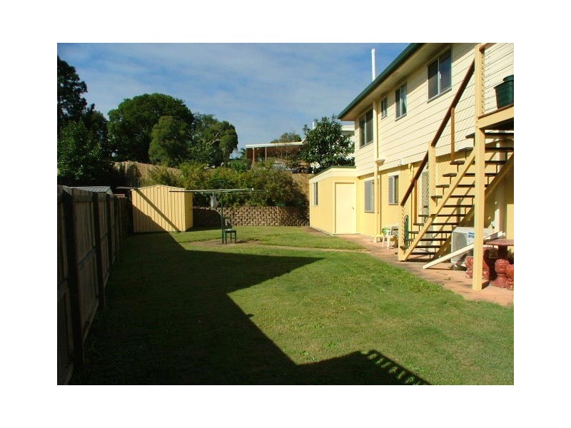 27 Karoonda Crescent, Rochedale South QLD 4123