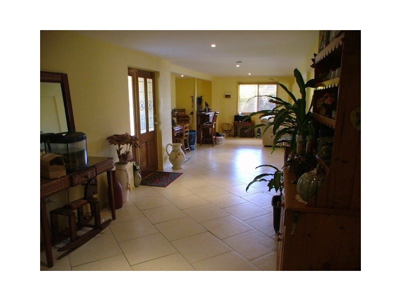 27 Karoonda Crescent, Rochedale South QLD 4123