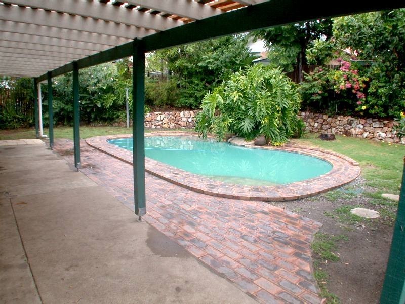 66 Jardine Drive, Springwood QLD 4127