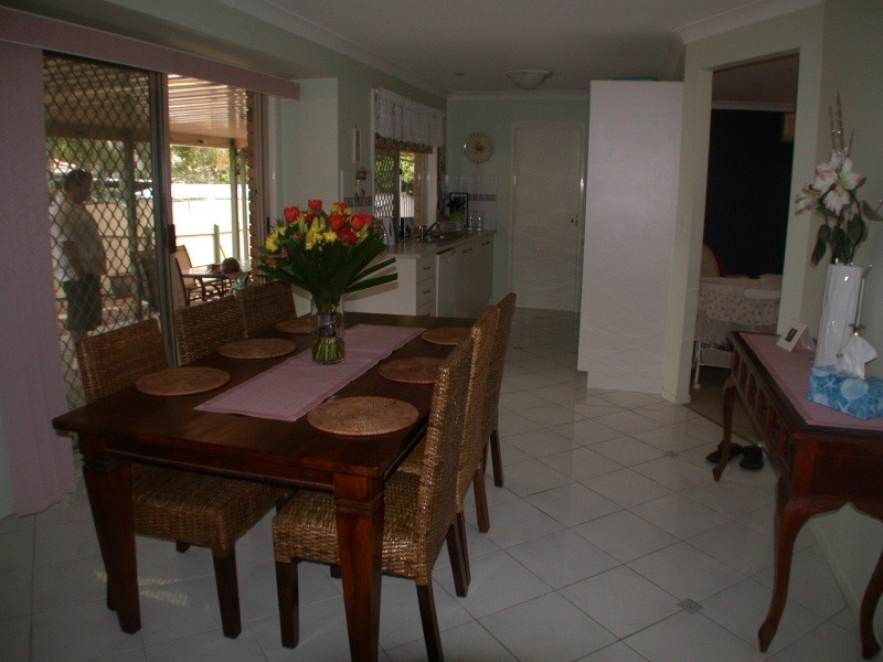 3 Grove Court, Eight Mile Plains QLD 4113