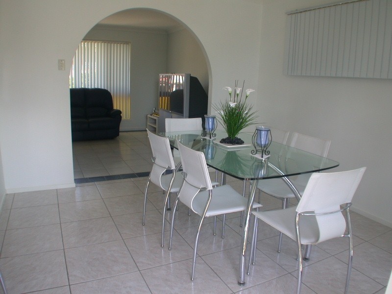 37 Baroona Street, Rochedale South QLD 4123