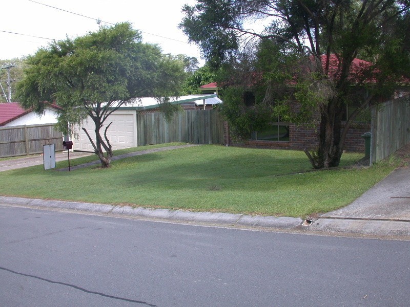 4 Pyeworth Place, Rochedale South QLD 4123