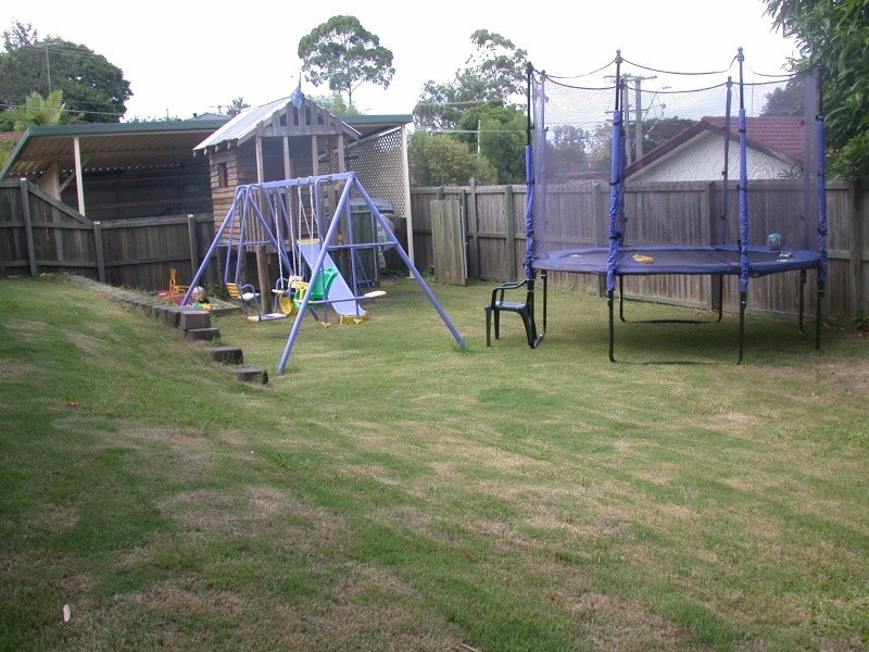 4 Pyeworth Place, Rochedale South QLD 4123