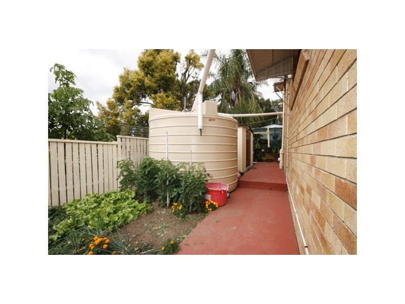 9 Stonycroft, Aspley QLD 4034