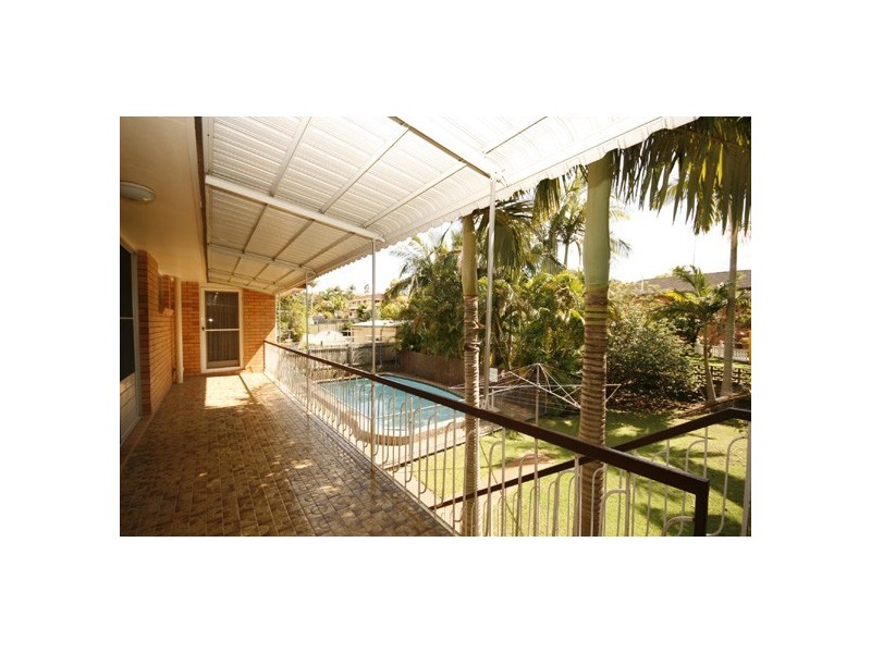 9 Riesling, Carseldine QLD 4034