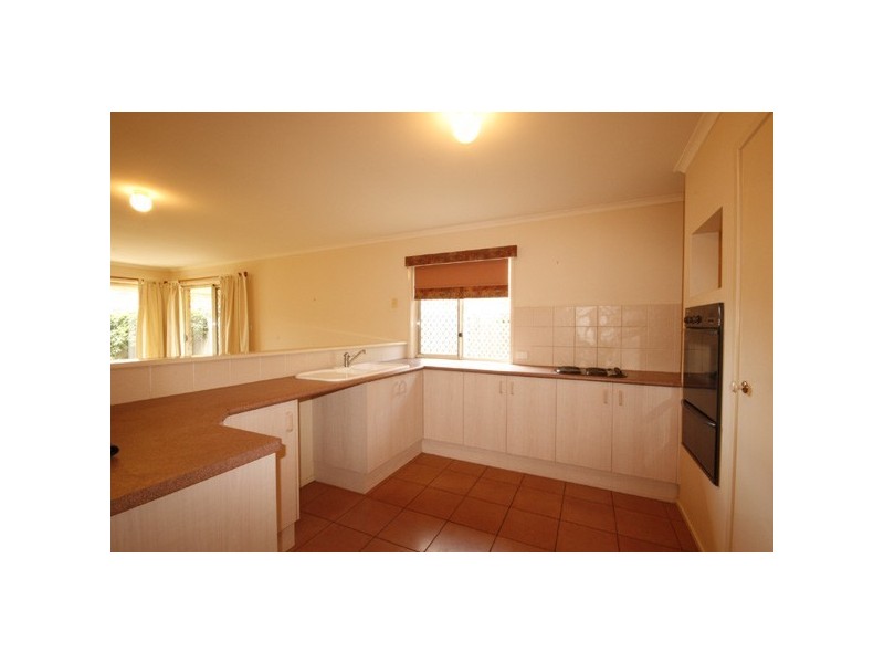 12 Iris Place, Fitzgibbon QLD 4018