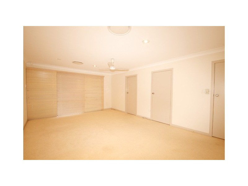 49 Retreat Street, Bridgeman Downs QLD 4035