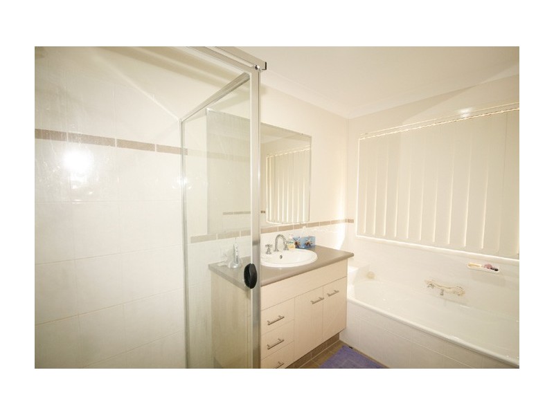 156 Duffield Rd, Kallangur QLD 4503