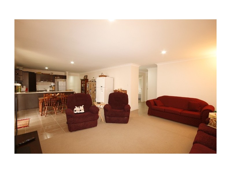 156 Duffield Rd, Kallangur QLD 4503