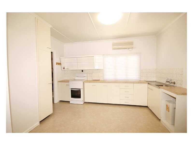 18 Windrest Street, Aspley QLD 4034