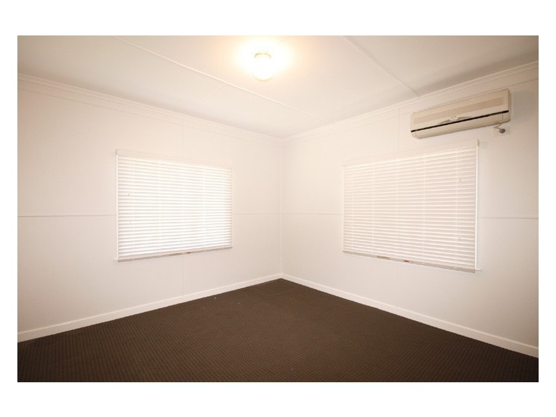 18 Windrest Street, Aspley QLD 4034