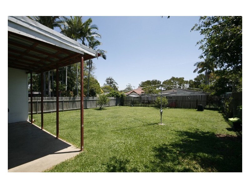 18 Windrest Street, Aspley QLD 4034