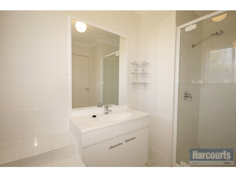 7 Centre Street, Aspley QLD 4034