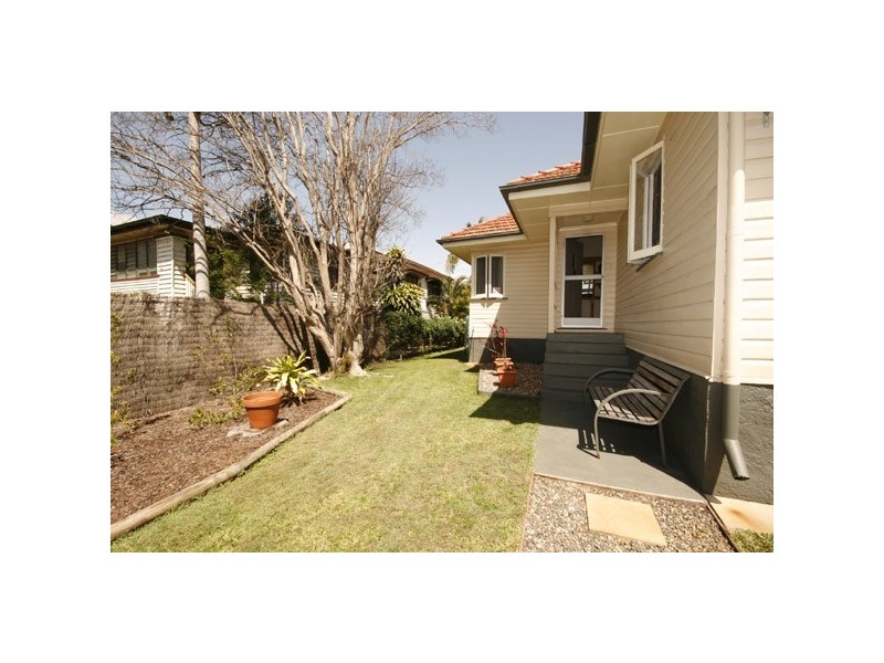 498 ZILLMERE ROAD, Zillmere QLD 4034