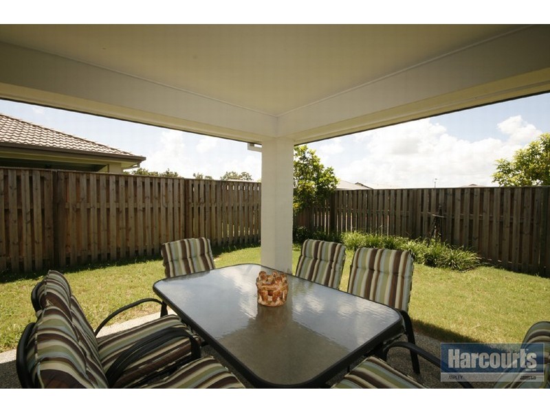 1 Sackville Close, Fitzgibbon QLD 4018